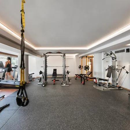 Blazer Hotel 4*