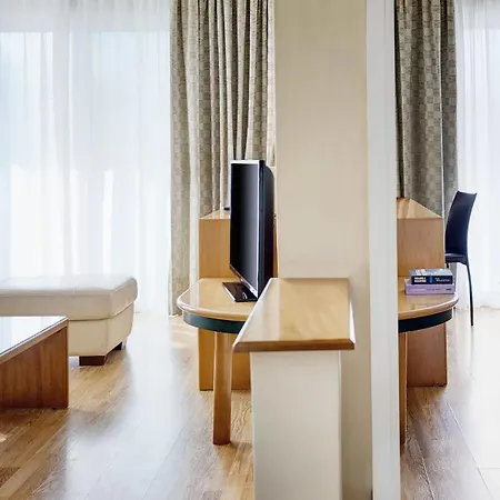 Hotel Blazer Atenas
